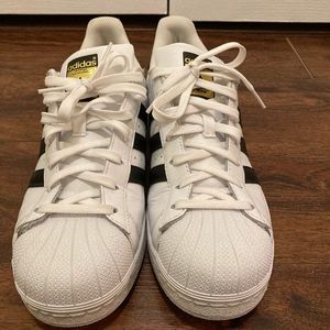 White Adidas Originals Superstar size 11 Men’s